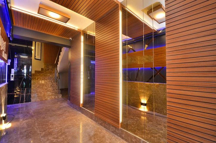 Квартиры планировки 4+1 в центре города Анталия 