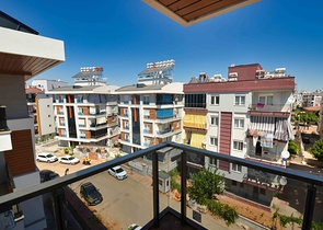 Квартиры планировки 4+1 в центре города Анталия 