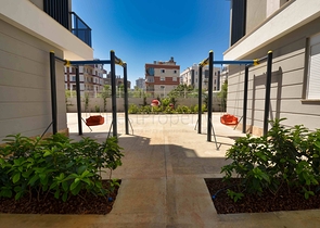 Квартиры планировки 4+1 в центре города Анталия 