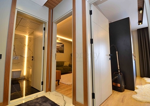 Квартиры планировки 4+1 в центре города Анталия 