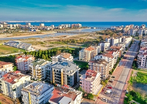 Квартира у подножия гор планировки 2+1 в микрорайоне Лиман - Анталия