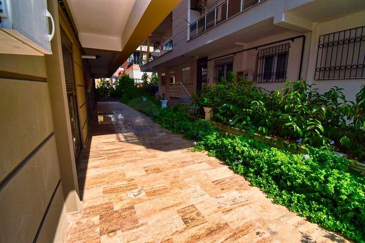 Квартира планировки 2+1 в микрорайоне Гюрсу - Анталия 