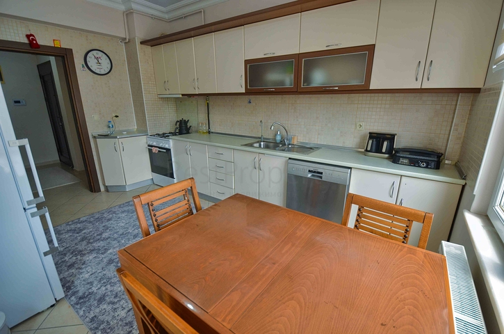 Квартира планировки 3+1 в районе Лара - Анталия 