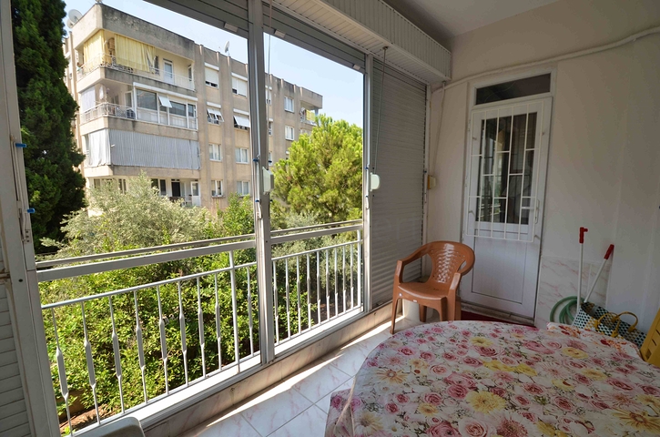 Квартира просторной планировки 3+1 в районе Лара - Анталия 