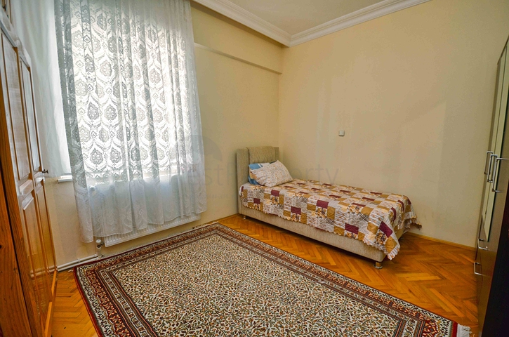 Квартира просторной планировки 3+1 в районе Лара - Анталия 