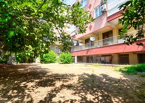 Квартира просторной планировки 3+1 в районе Лара - Анталия 