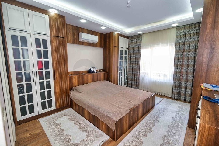 Квартира планировки 3+1 в районе Лиман - Анталия 