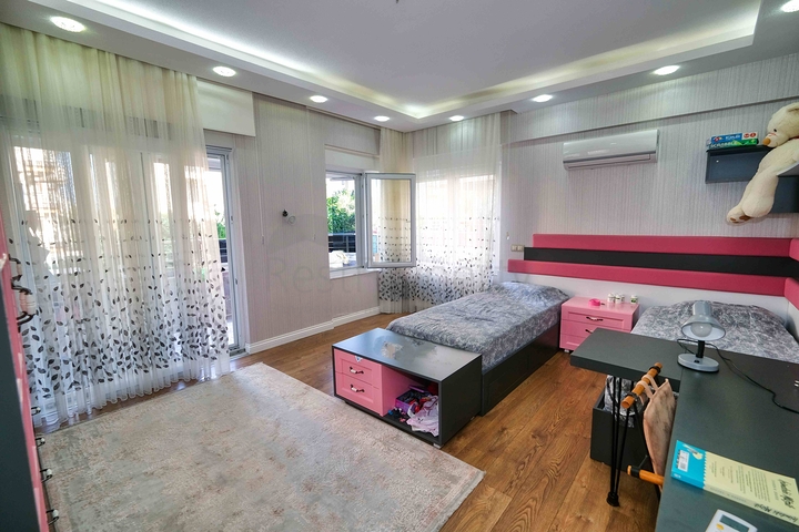 Квартира планировки 3+1 в районе Лиман - Анталия 