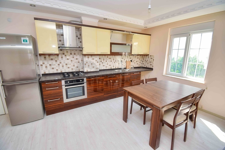 Просторная квартира планировки 2+1 в микрорайоне Хурма - Анталия 