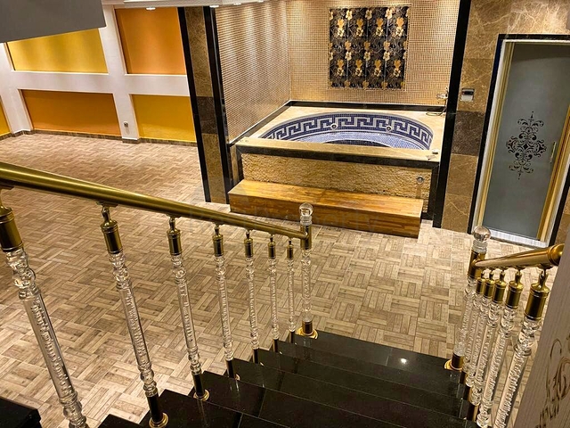 Просторная вилла планировки 6+1 в районе Кемер - Анталия 