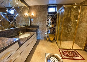 Просторная вилла планировки 6+1 в районе Кемер - Анталия 