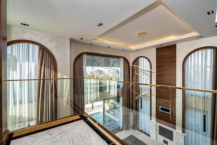 Просторная вилла планировки 6+1 в районе Дошемеалты - Анталия 