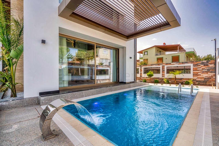 Просторная вилла планировки 6+1 в районе Дошемеалты - Анталия 