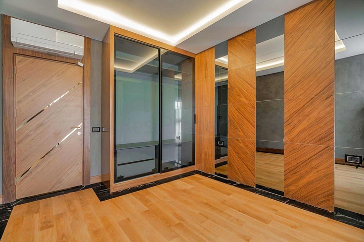 Просторная вилла планировки 6+1 в районе Дошемеалты - Анталия 