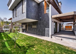 Просторная вилла планировки 6+1 в районе Дошемеалты - Анталия 