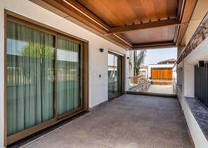 Просторная вилла планировки 6+1 в районе Дошемеалты - Анталия 