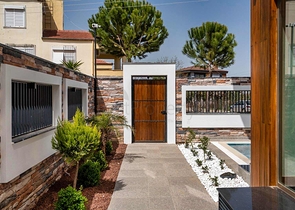 Просторная вилла планировки 6+1 в районе Дошемеалты - Анталия 