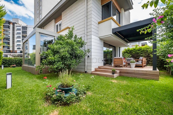 Вилла в комплексе , планировки 3+2 в районе Лара - Анталия 