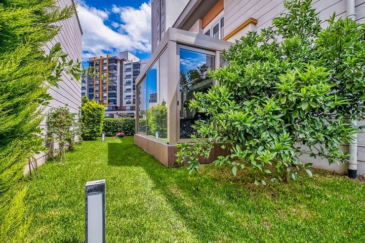 Вилла в комплексе , планировки 3+2 в районе Лара - Анталия 