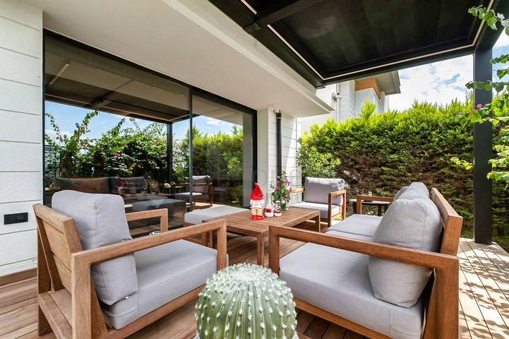 Вилла в комплексе , планировки 3+2 в районе Лара - Анталия 