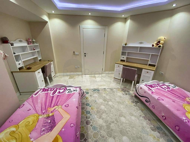 Вилла планировки 6+1 в районе Кемер - Анталия 