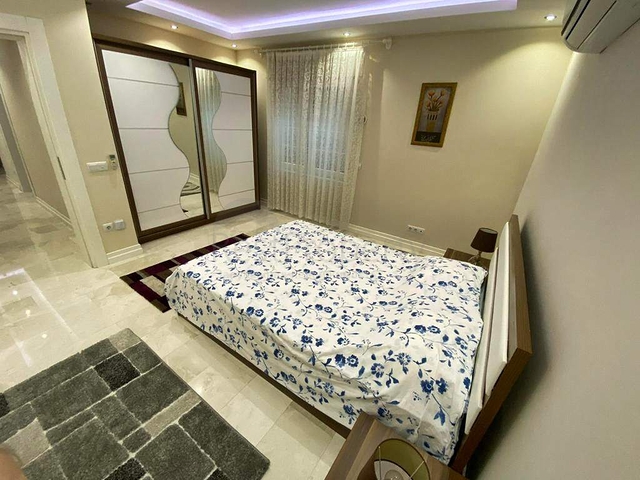 Вилла планировки 6+1 в районе Кемер - Анталия 