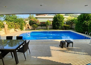 Вилла планировки 6+1 в районе Кемер - Анталия 