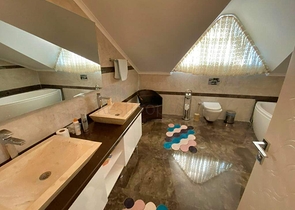 Вилла планировки 6+1 в районе Кемер - Анталия 