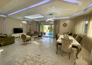 Вилла планировки 6+1 в районе Кемер - Анталия 