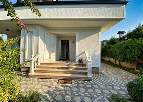 Вилла планировки 6+1 в районе Кемер - Анталия 