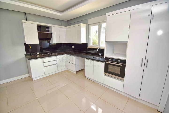 Квартира планировки 3+1 дуплекс в микрорайоне Моллаюсуф - Анталия 