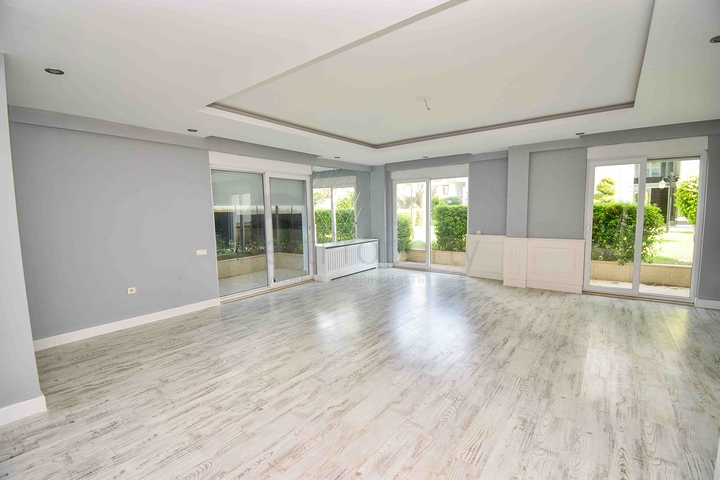 Квартира планировки 3+1 дуплекс в микрорайоне Моллаюсуф - Анталия 