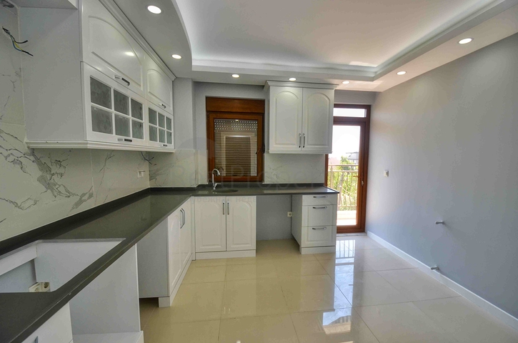 Квартира без мебели планировки 2+1 в районе Кепез - Анталия 