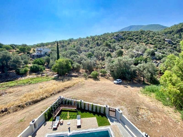 Квартира планировки 3+1 дуплекс в районе Фетхие 