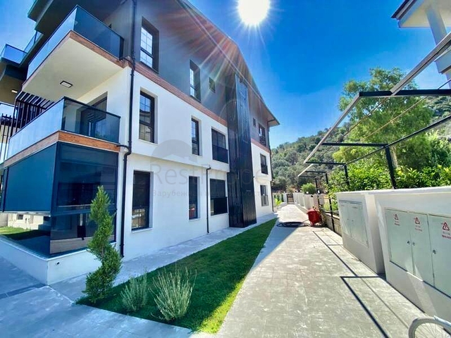 Квартира планировки 3+1 дуплекс в районе Фетхие 