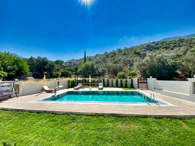 Квартира планировки 3+1 дуплекс в районе Фетхие 