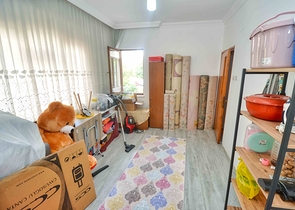 Квартира планировки 3+1 в центре города Анталия 