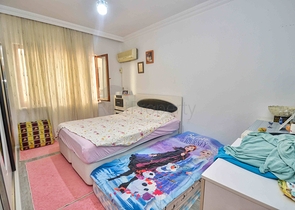 Квартира планировки 3+1 в центре города Анталия 