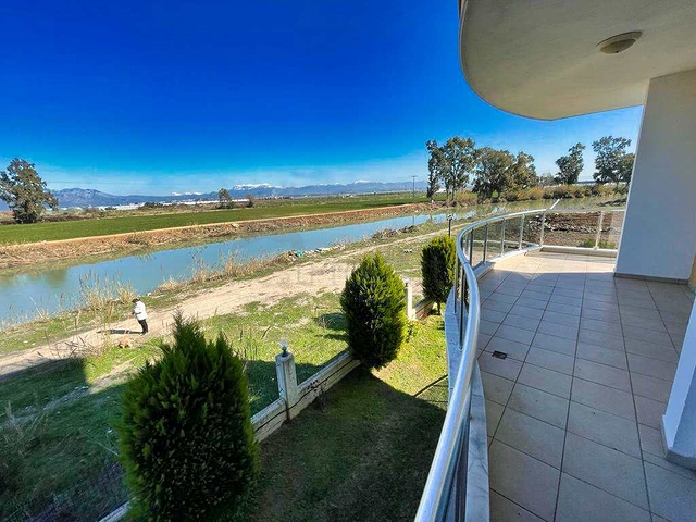 Квартира планировки 2+1 в районе Белек - Анталия 