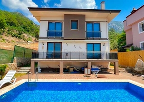 Вилла от собственника планировкой 3+1 в районе Фетхие 