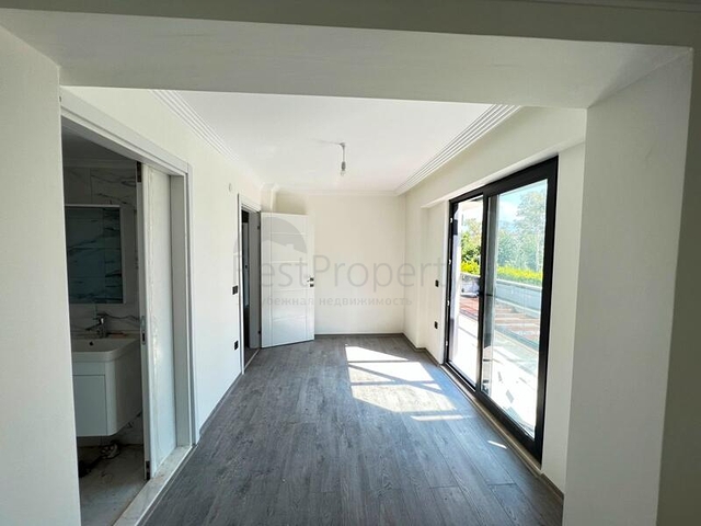 Вилла в 1000 метров от моря планировкой 3+1 в районе Фетхие 