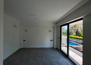 Вилла в 1000 метров от моря планировкой 3+1 в районе Фетхие 