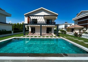 Вилла в 1000 метров от моря планировкой 3+1 в районе Фетхие 