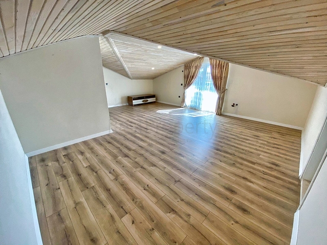 Просторная вилла планировки 5+1 в районе Дошемеалты - Анталия 