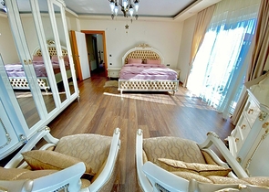 Просторная вилла планировки 5+1 в районе Дошемеалты - Анталия 