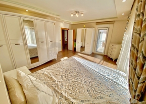 Просторная вилла планировки 5+1 в районе Дошемеалты - Анталия 