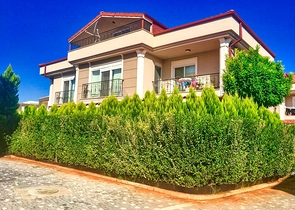 Просторная вилла планировки 5+1 в районе Дошемеалты - Анталия 