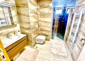 Просторная вилла планировки 5+1 в районе Дошемеалты - Анталия 