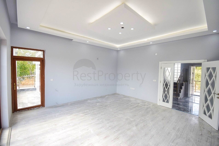 Вилла планировки 4+1 для большой семьи в районе Дошемеалты - Анталия 