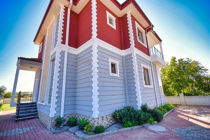 Вилла планировки 4+1 для большой семьи в районе Дошемеалты - Анталия 